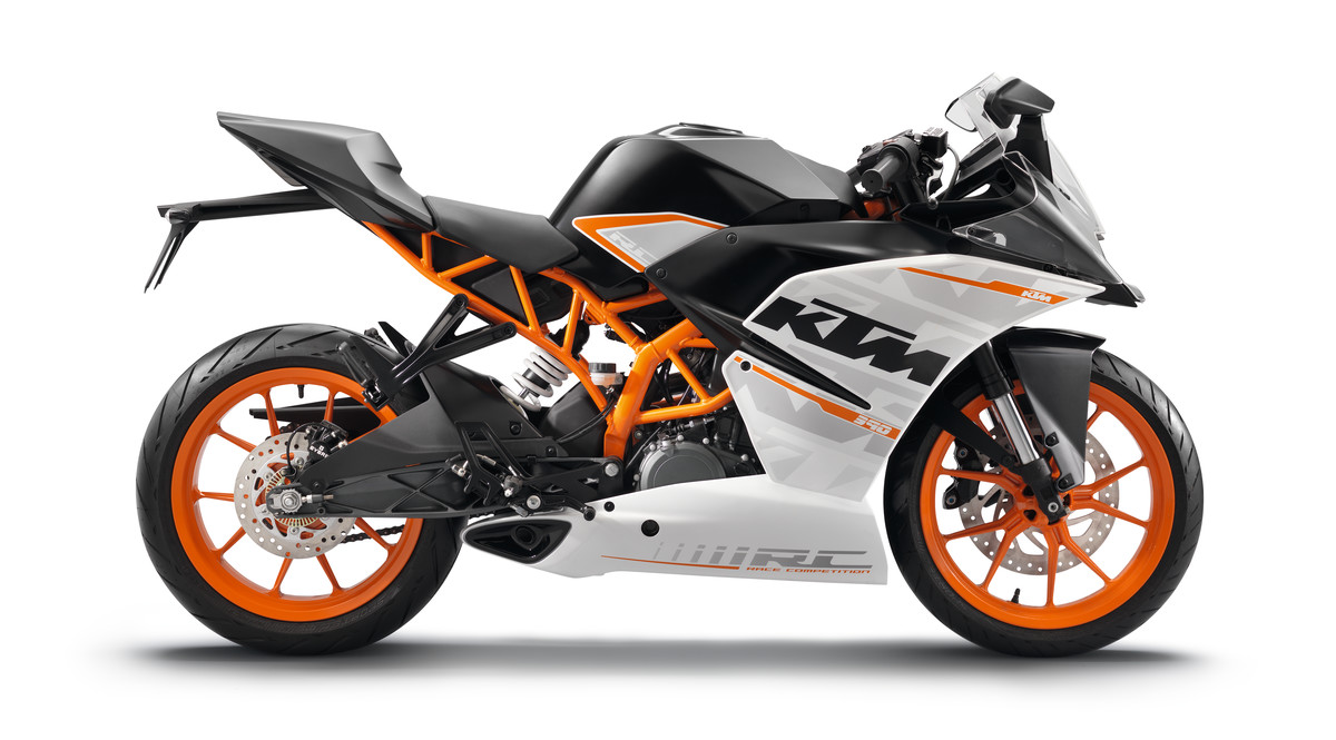 KTM RC 390 2015 Neufahrzeug mit Herstellergarantie!