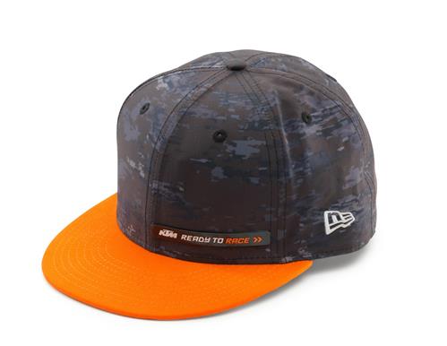 Emphasis Cap Snapback S/M