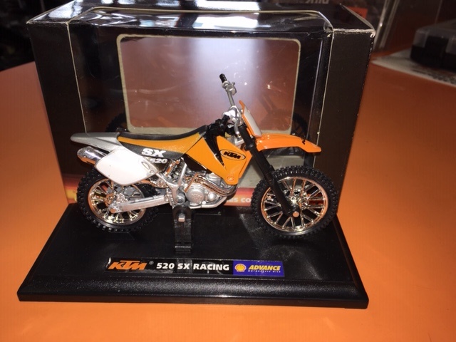 KTM 520 SX Model Bike 1:18