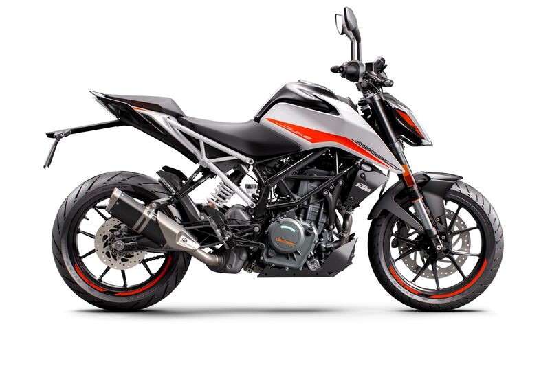 Bild von KTM 390 Duke white 2022  1190km